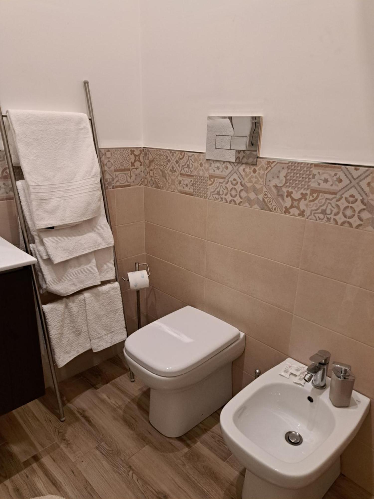 Immacolatella Guest House Palermo Eksteriør billede